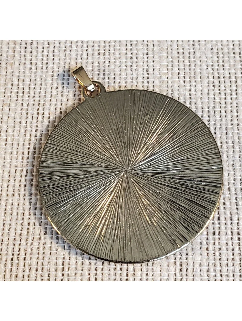 New Vintage 90s Peace Dove Antique Gold Black Alloy Metal Dimensional Pendant